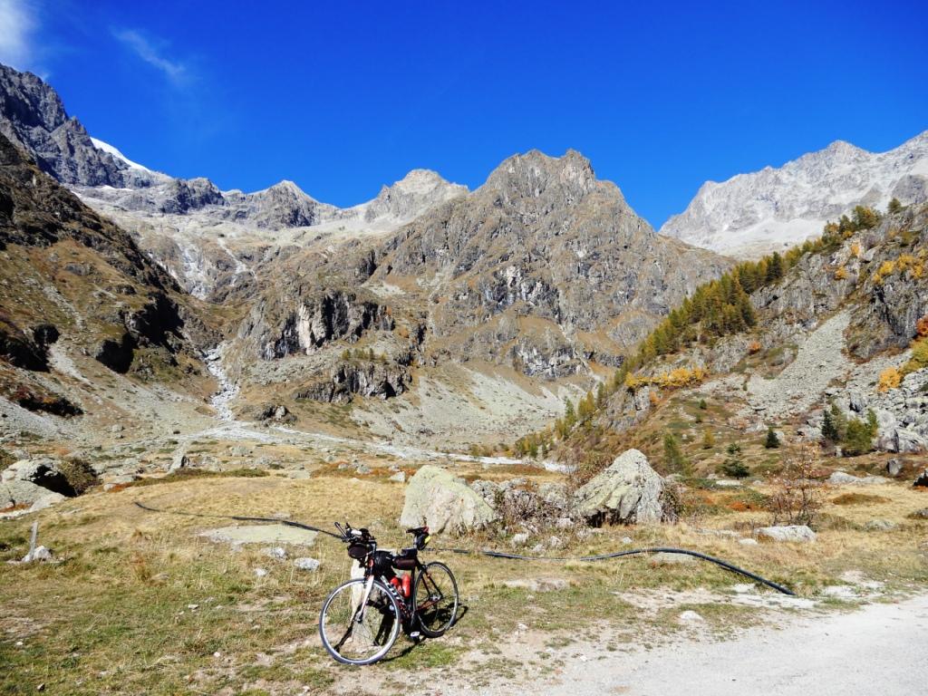 Les Rouies 3580 m et le Mont Giobernay