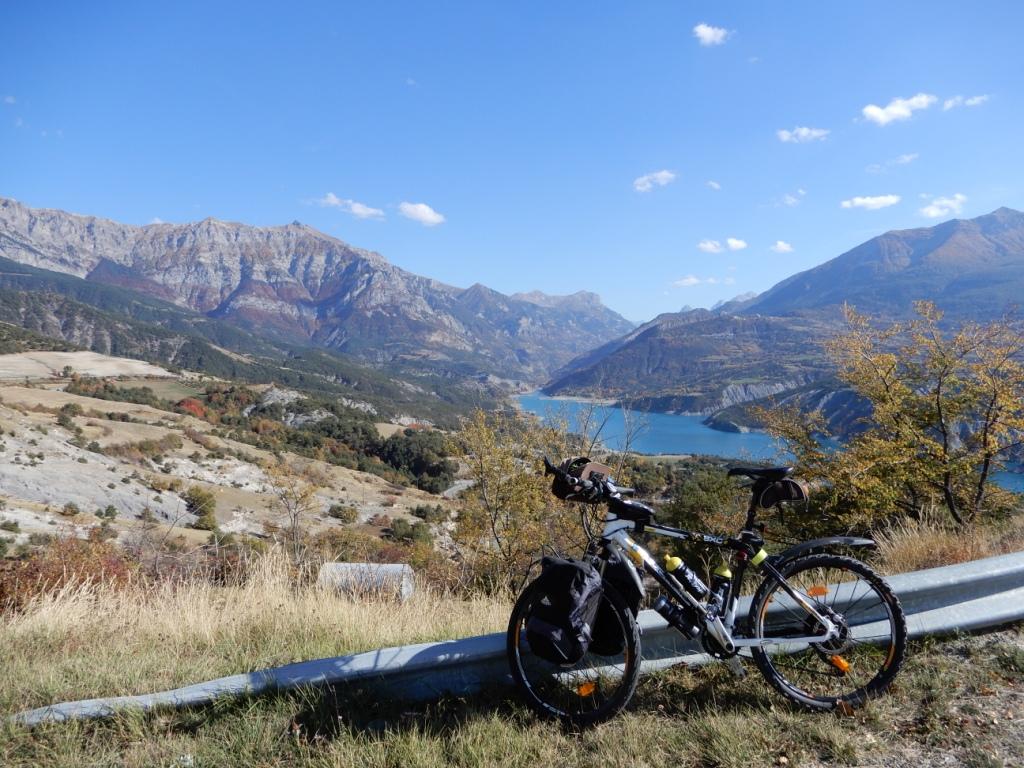 Serre-Ponçon, vu depuis Le Sauze du Lac