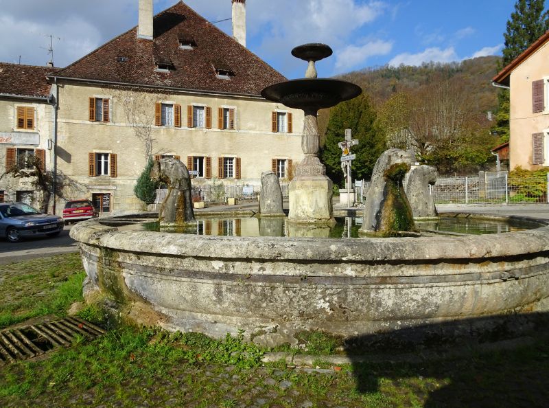 Vaufrey, la fontaine