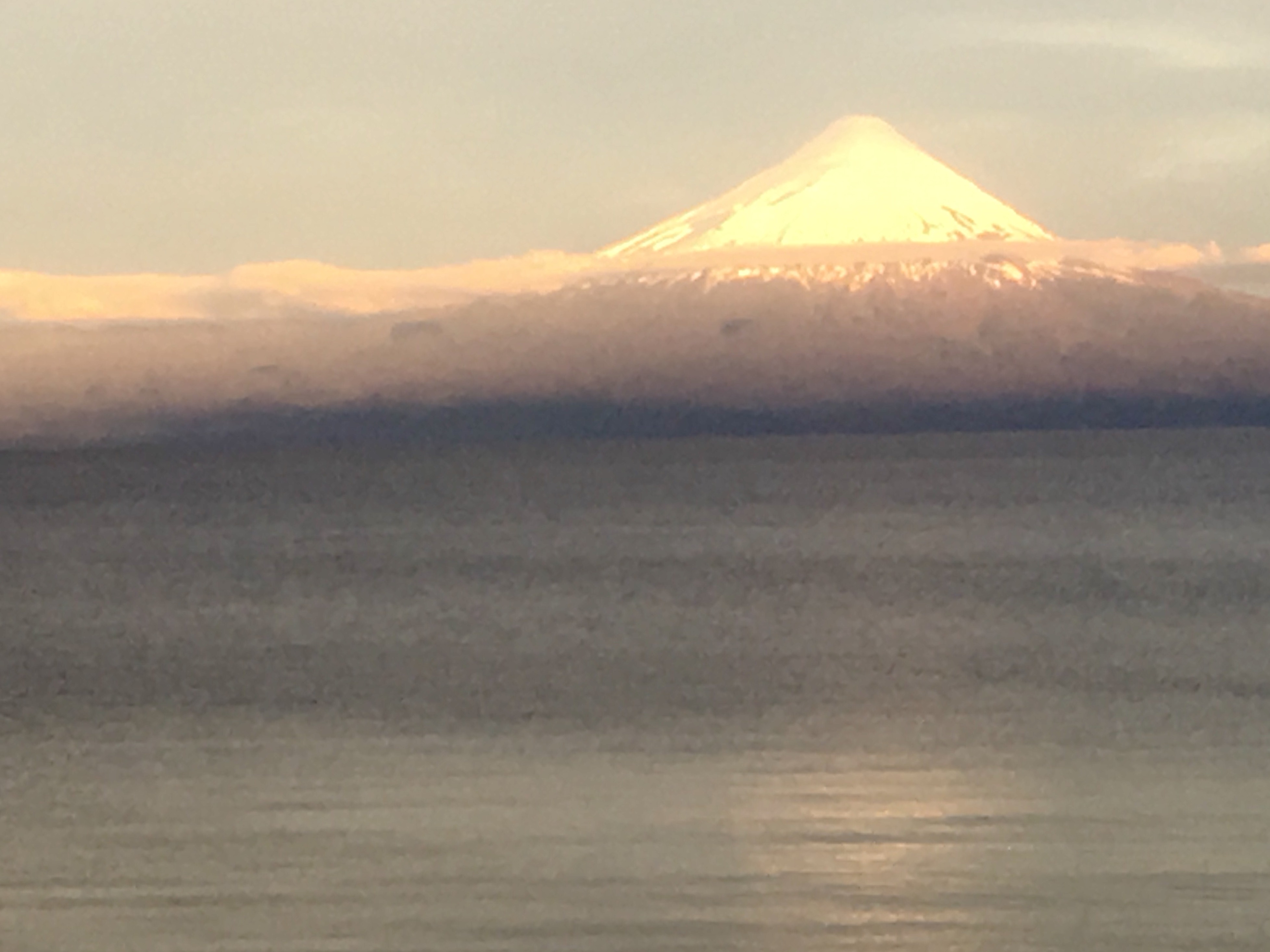Le volcan Osorno et le lac Llanquihue