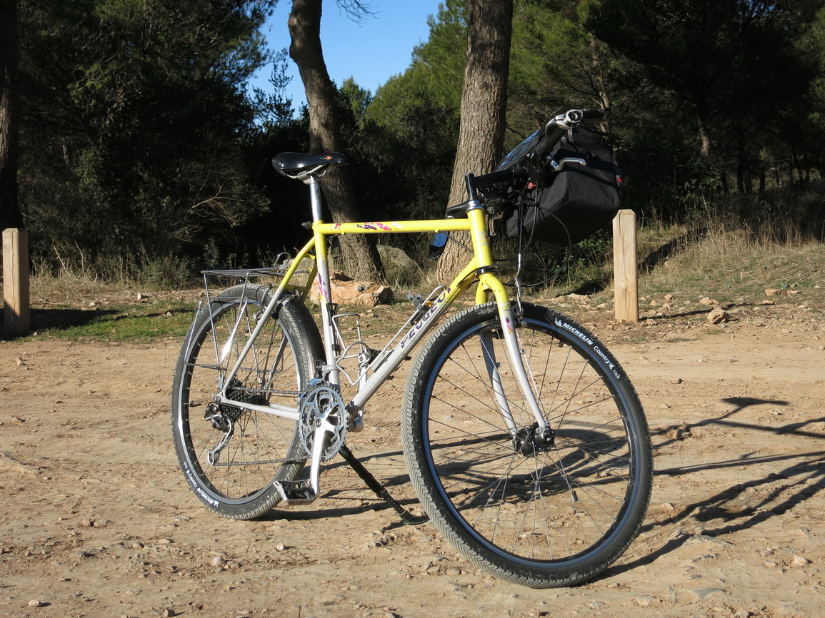 Mon VTT équipé gravel avec ses nouveaux pneus Michelin Country Rock