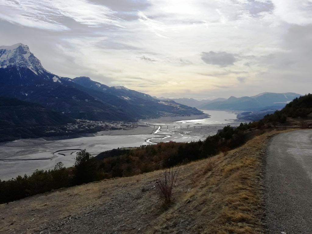 La queue du lac est bien loin !