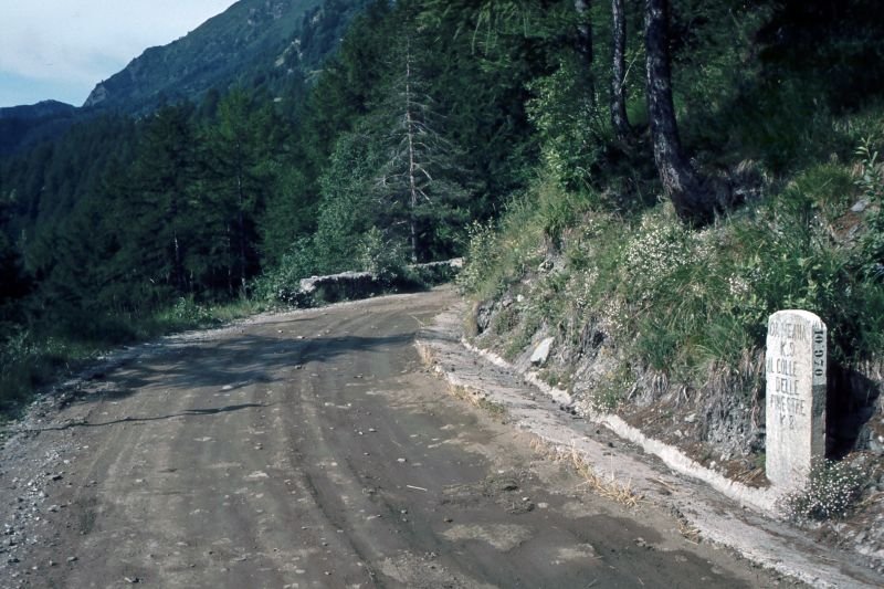 Montée à Finestre