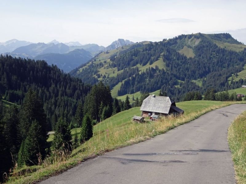 Descente vers Saanen : costaud, 13%