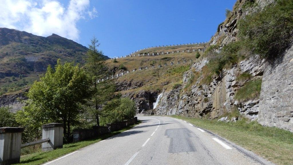 grimpée vers le Barrage du Mont-Cenis