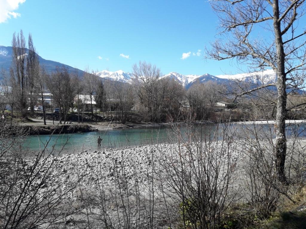 Et au milieu coule une rivière : la Durance à Embrun