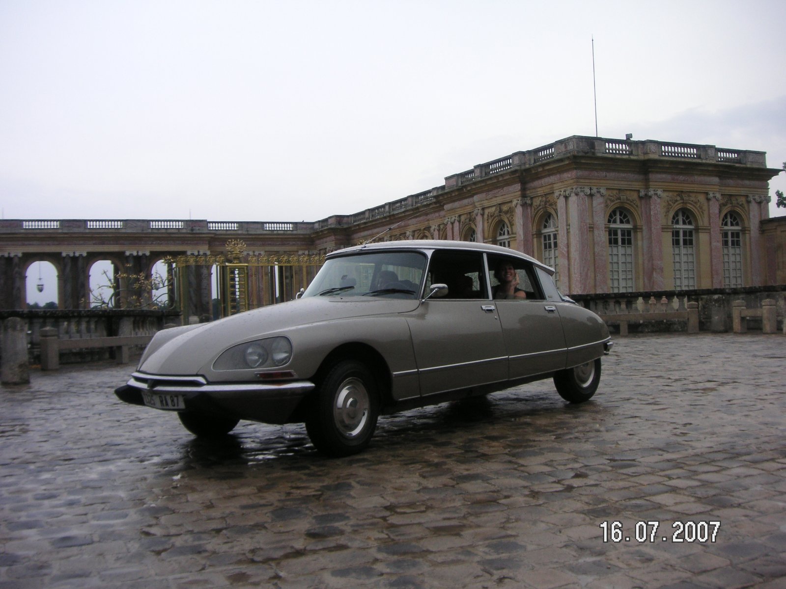 DS à Versailles 2007.jpg