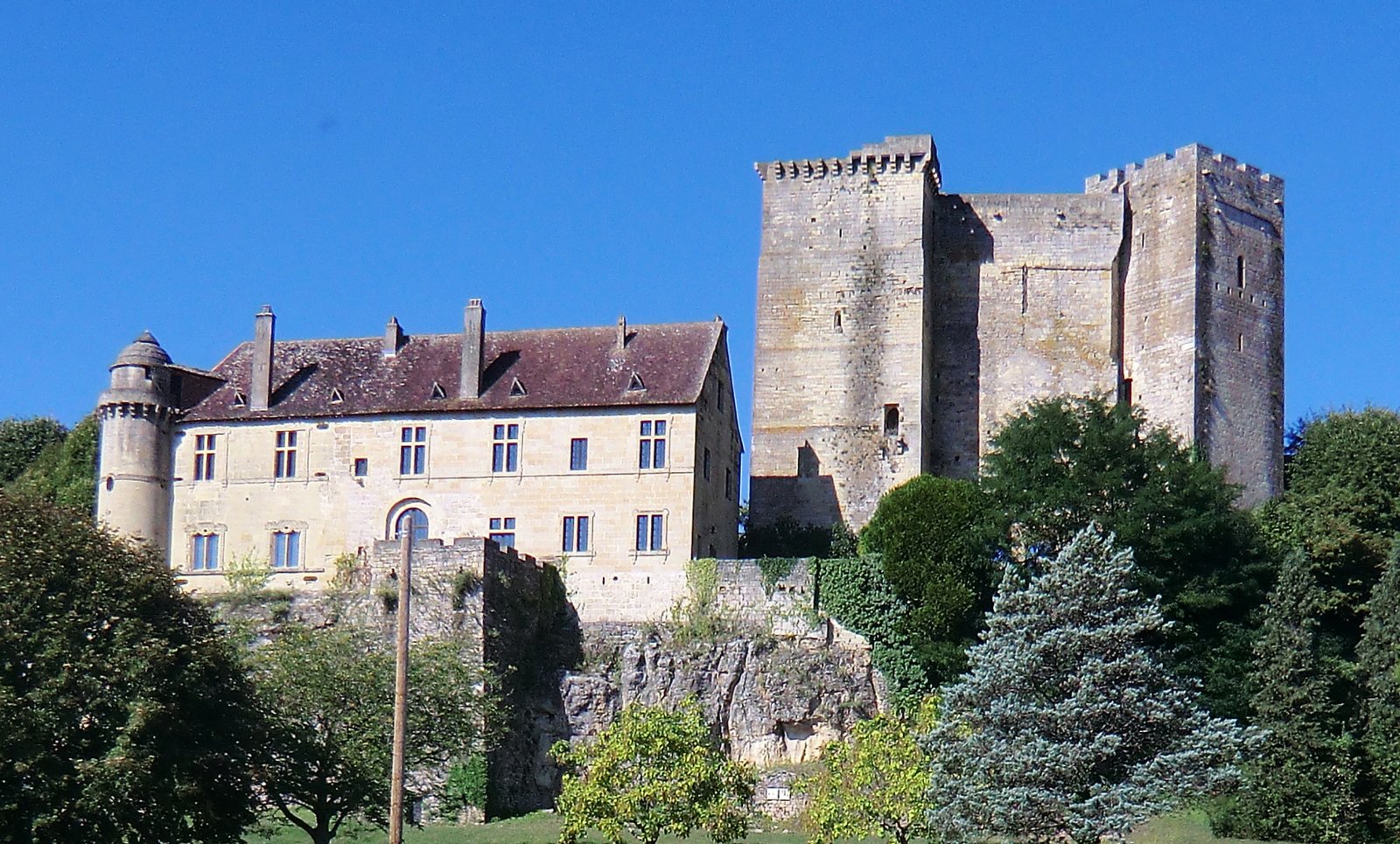 Château d'Excideuil f.jpg