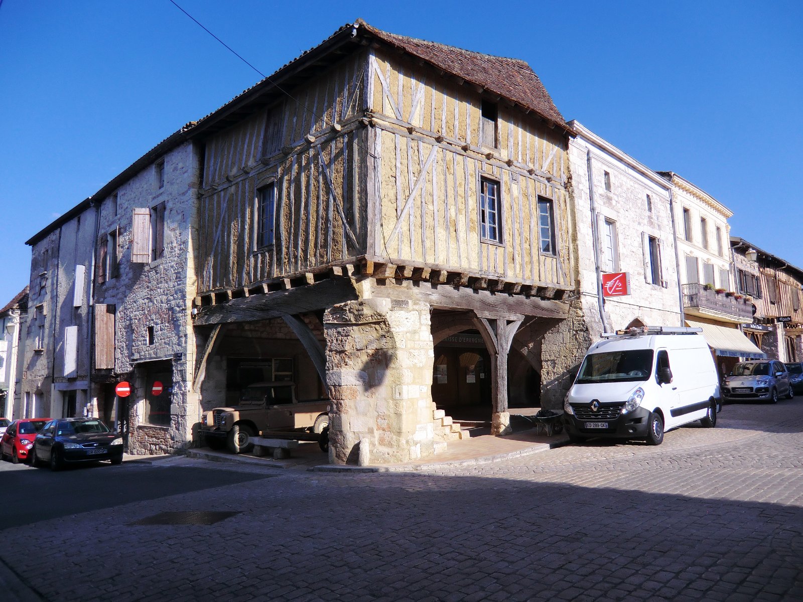 Villereal promenade coeur de ville 3 f.jpg