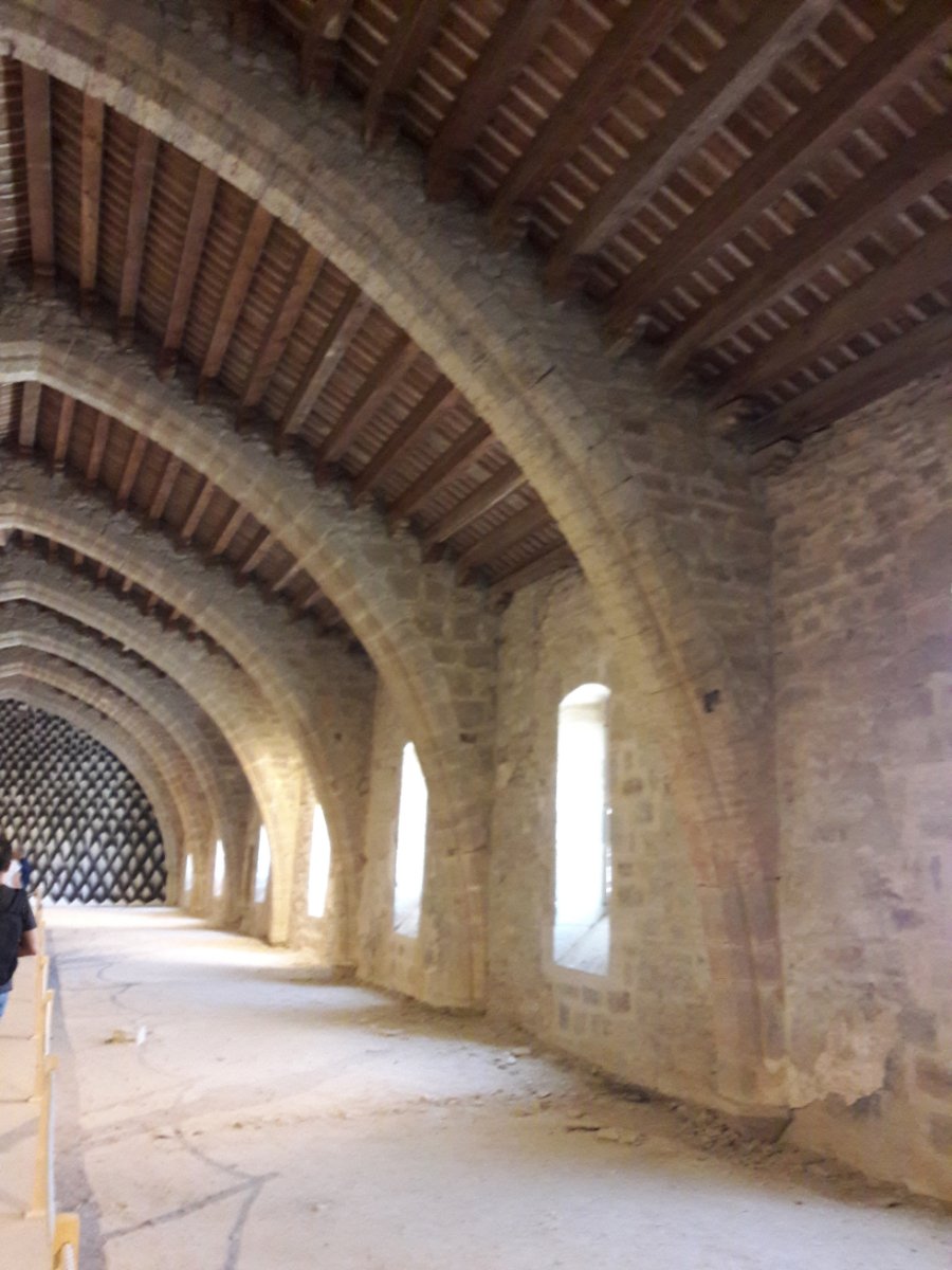 Le dortoir des moines.jpg