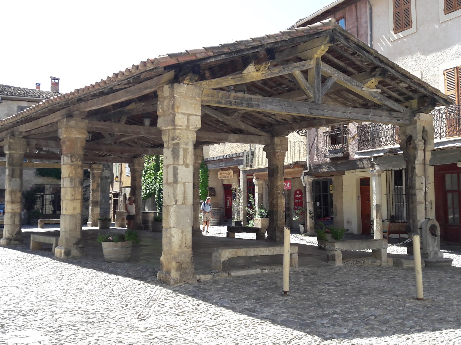 La halle.jpg