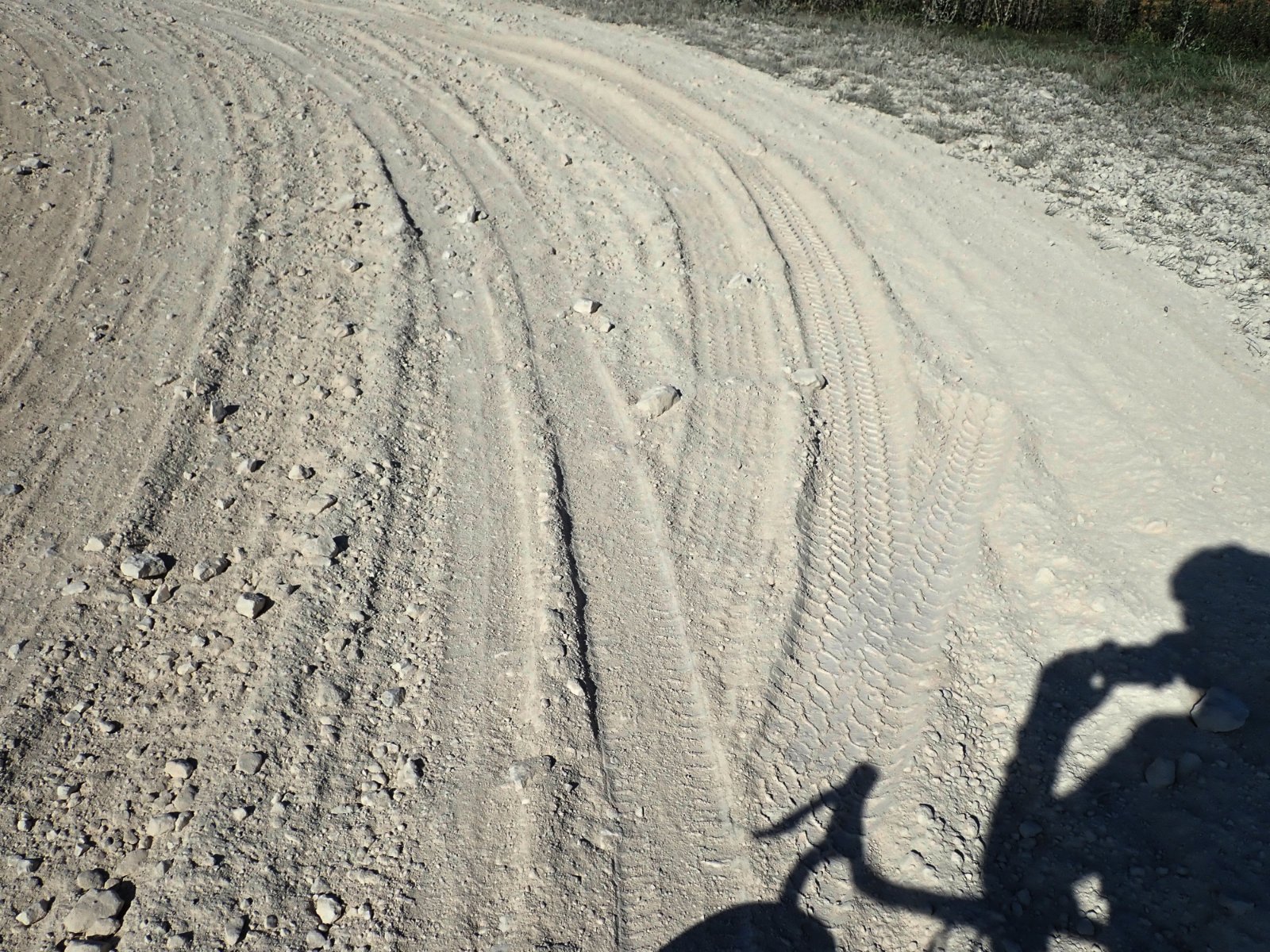 du vélo dans la poudreuse.jpg