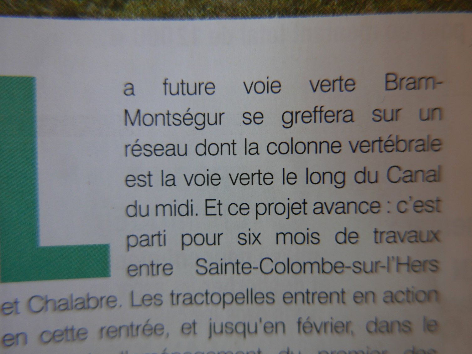 en liaison avec ....