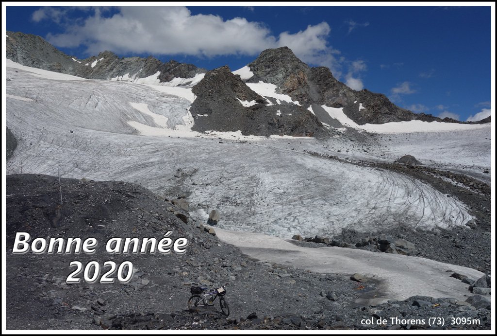 Bonne Année 2020_modifié-3.jpg