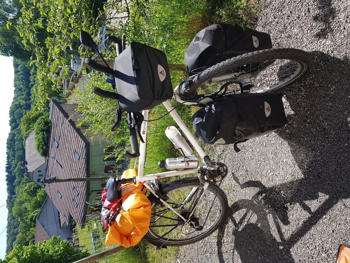 Le FM 400 TX
