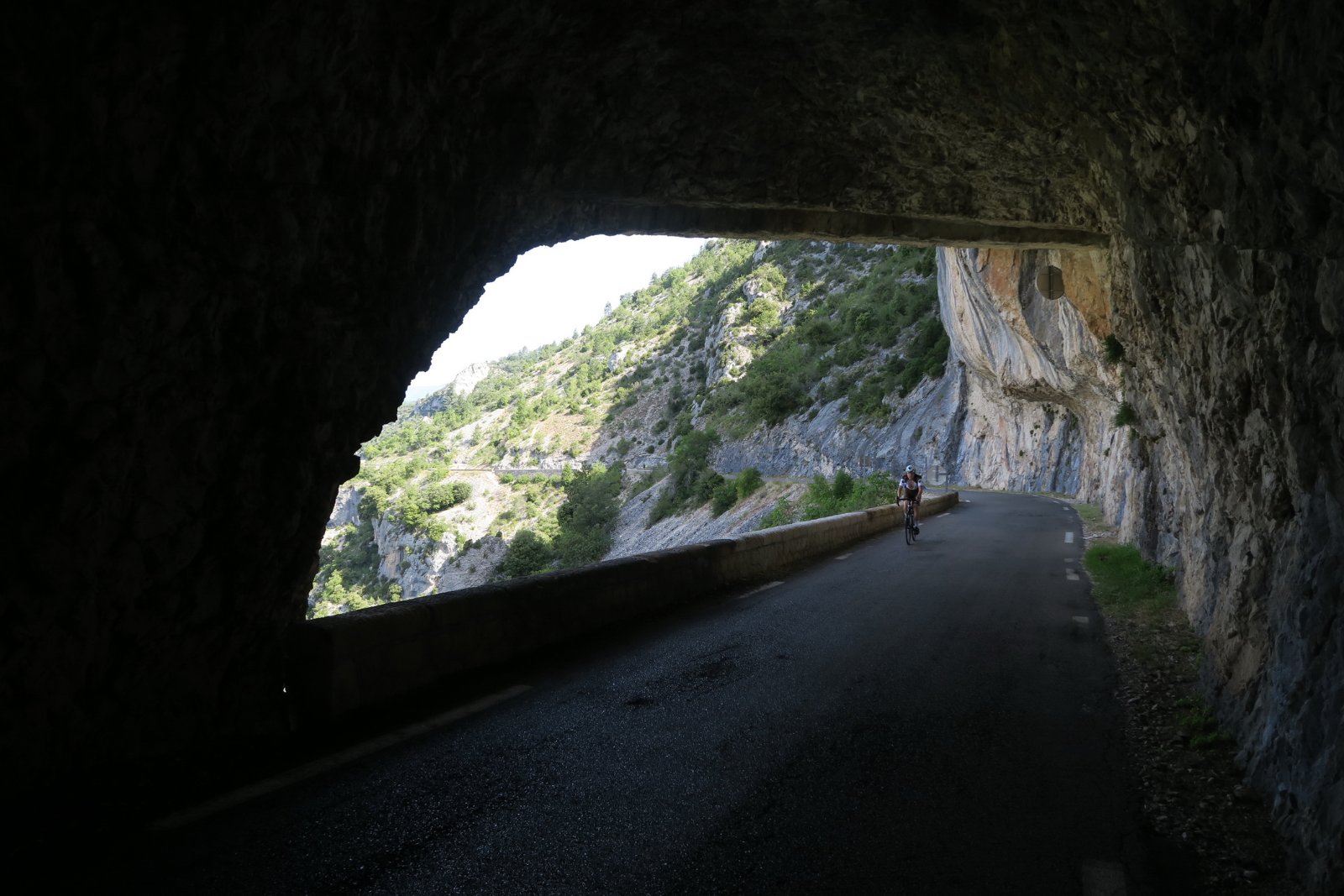 Tunnels gorges de la Nesque