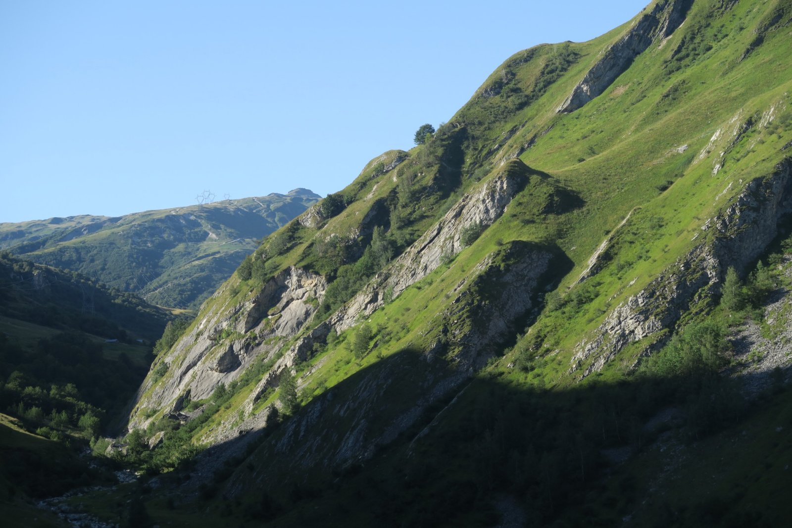 Vers le col des Encombres