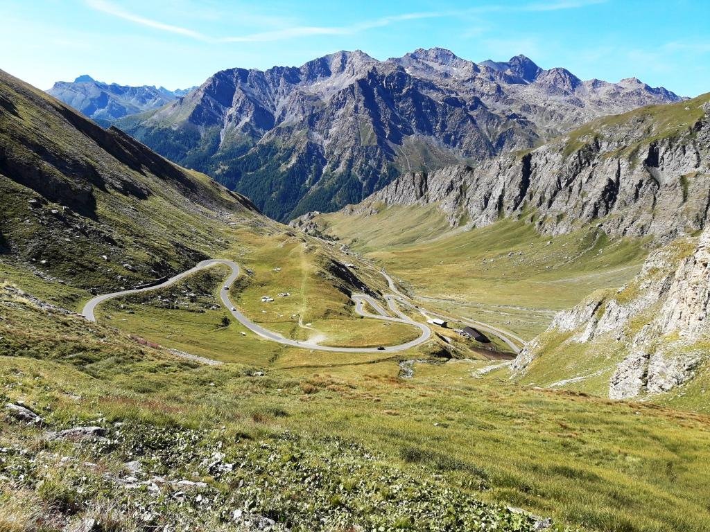 Plongeon d'Agnel vers l'Italie