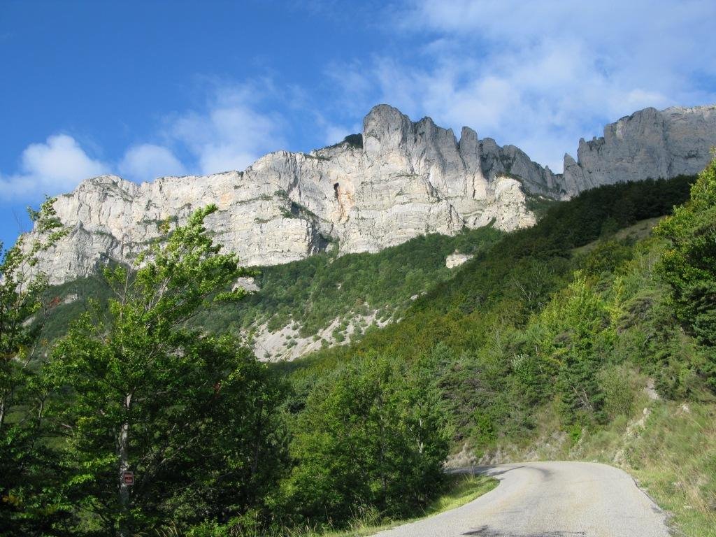 Falaises des Trois Becs au Col de la Chaudière