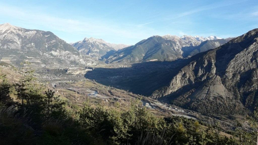 Guillestrois et Fort de Montdauphin, depuis la Crête du Banet, altitude 1830 m