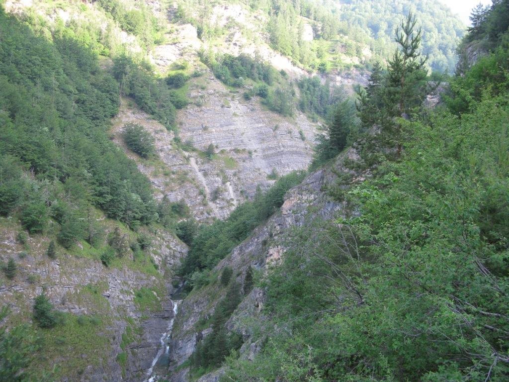 profonde gorge sous Elva