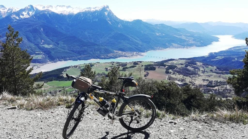 Savines le lac, Lac de Serre-Ponçon et Pic de Morgon