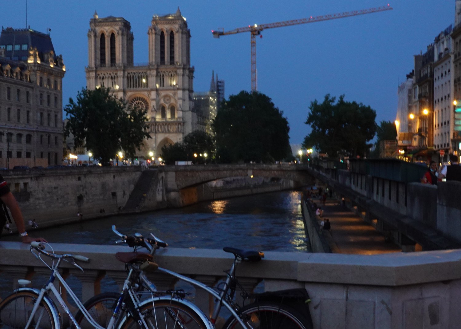 Parisnotredame.JPG