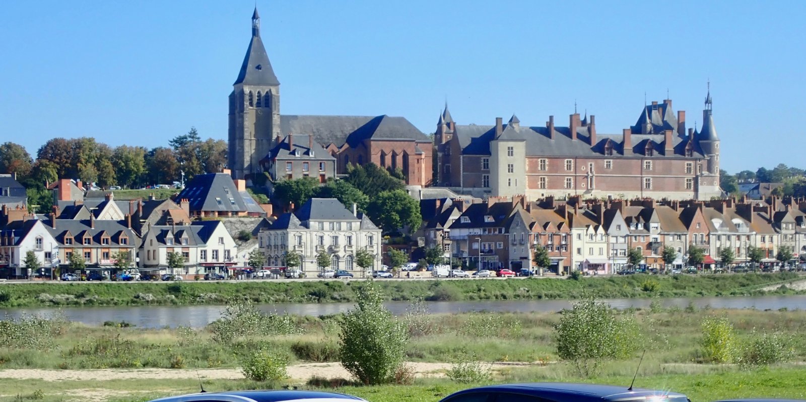 Gien.jpg