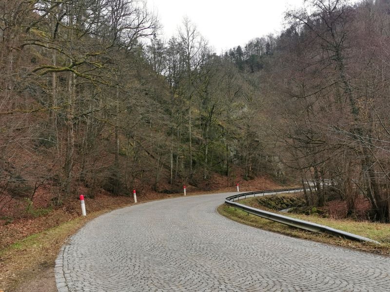 tournant1 pavé.jpg