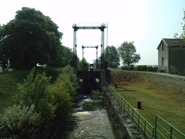 25.04.11poan l 016.JPG