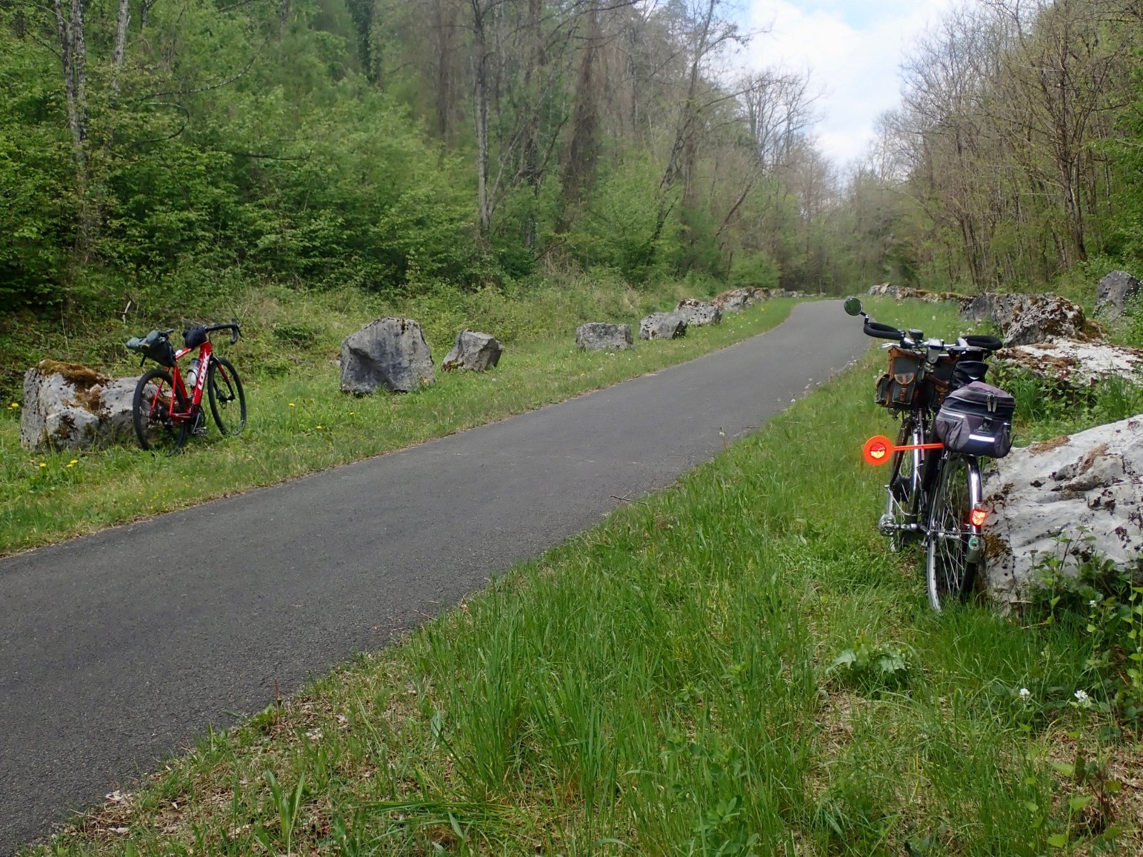 Chemin vert Villers le Sec.jpg