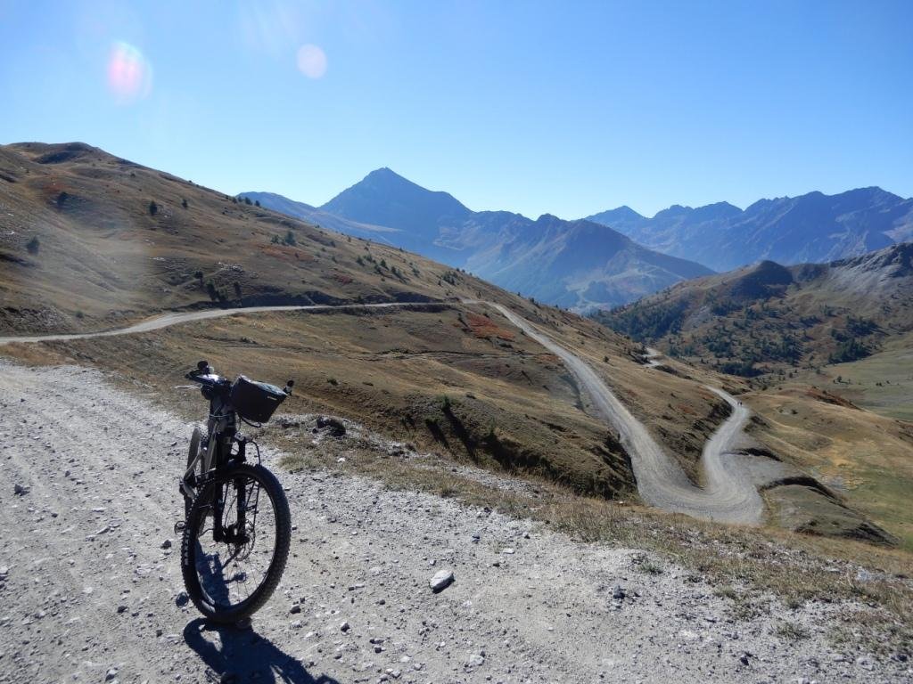 Montée au Col Basset