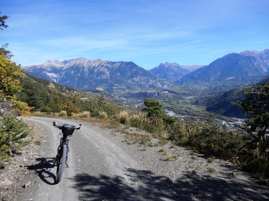 Piste de Crête du Banet : Montagnes du Guillestrois