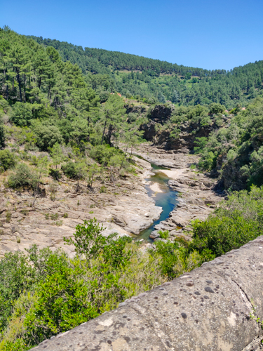 06-entre ardèche et lozere.jpg