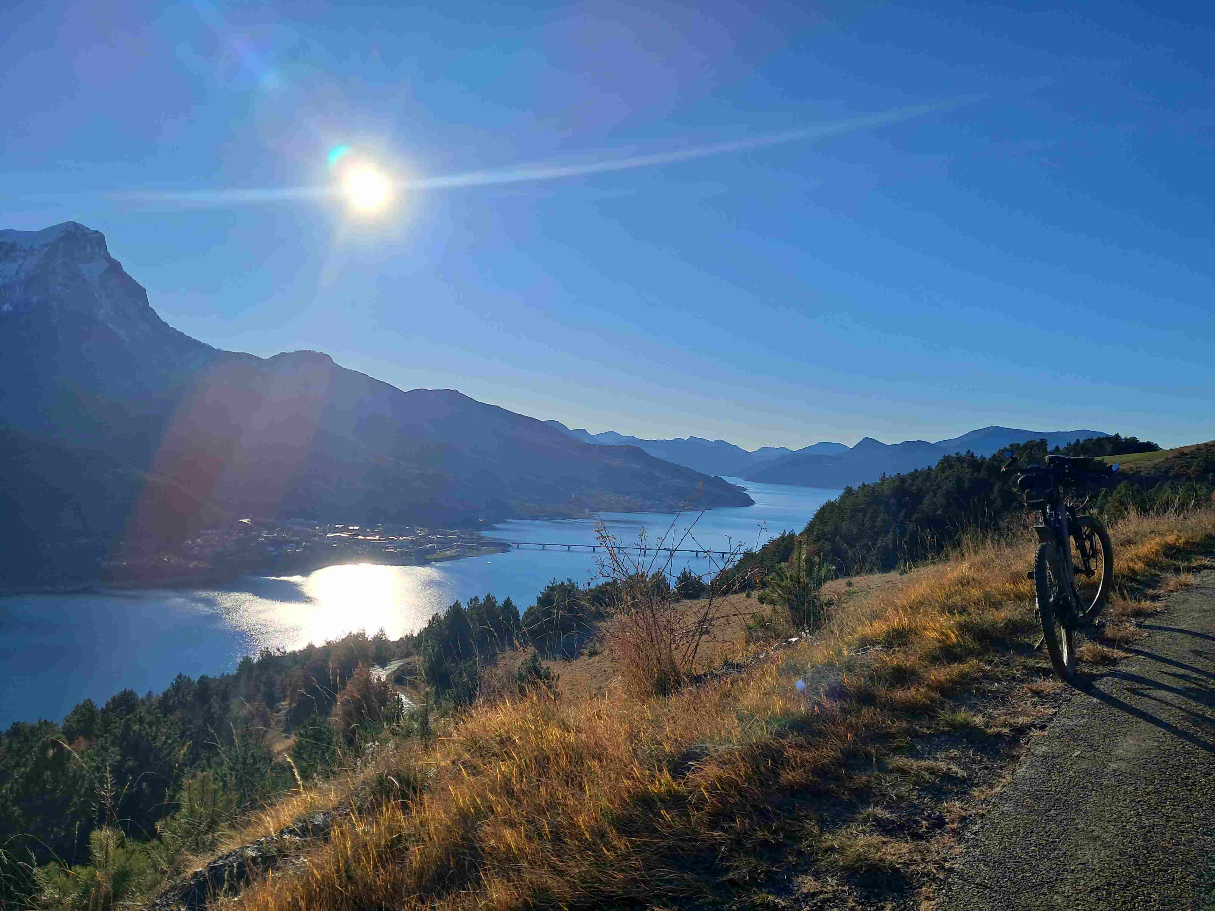 Lac de Serre-Ponçon