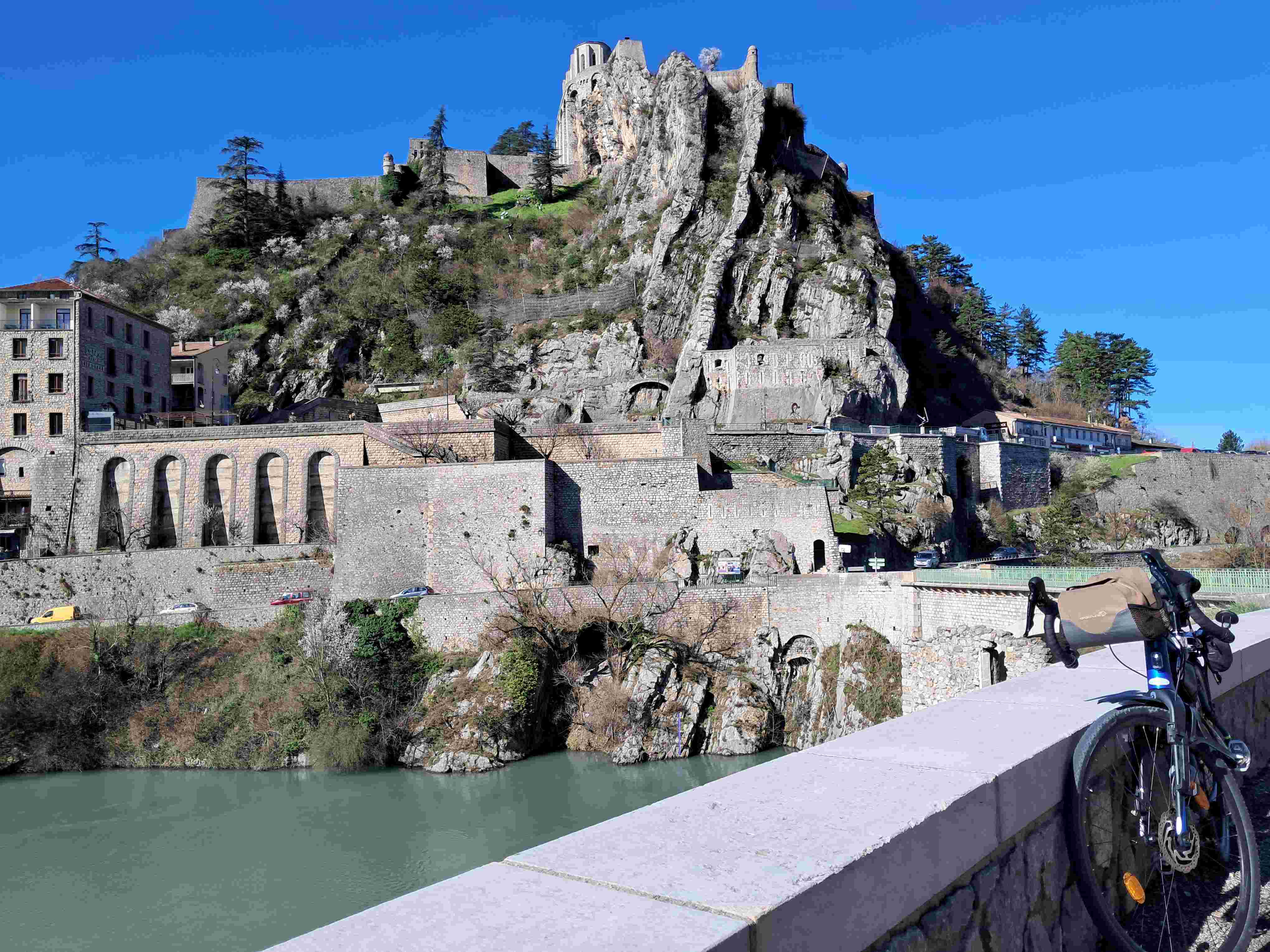 SISTERON