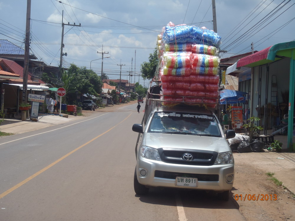 P6010503_ban_kham_bit.jpg