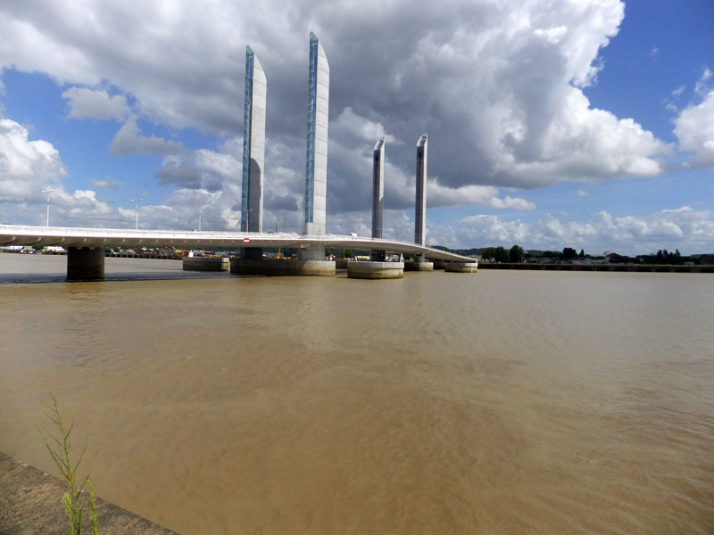 Le nouveau pont Chaban Delmas