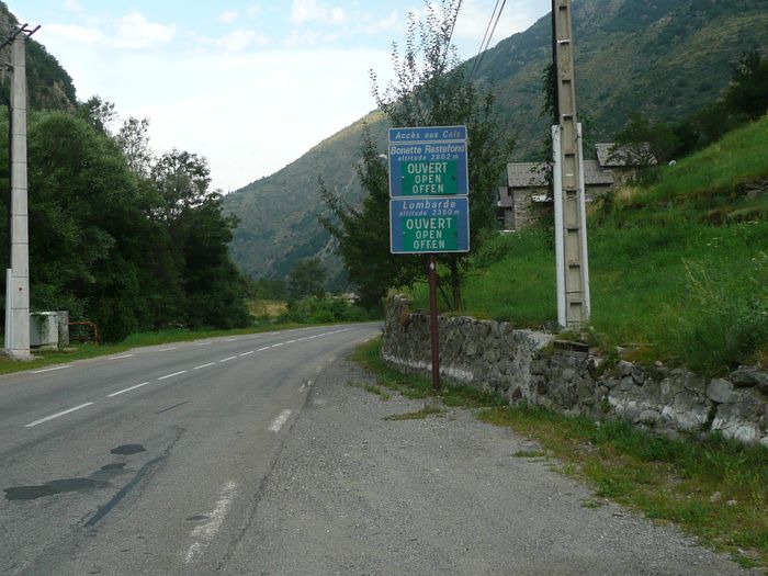 aujourd’hui ce sera "main droite", direction l'Italie !