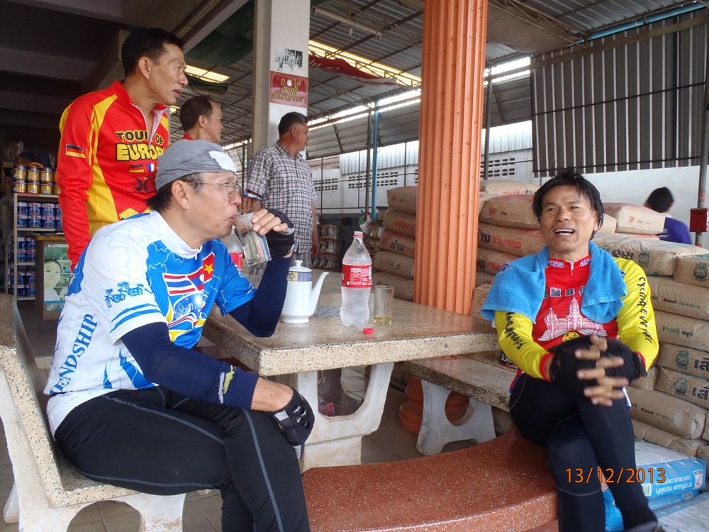 PC131353_kham_ta_kla.jpg