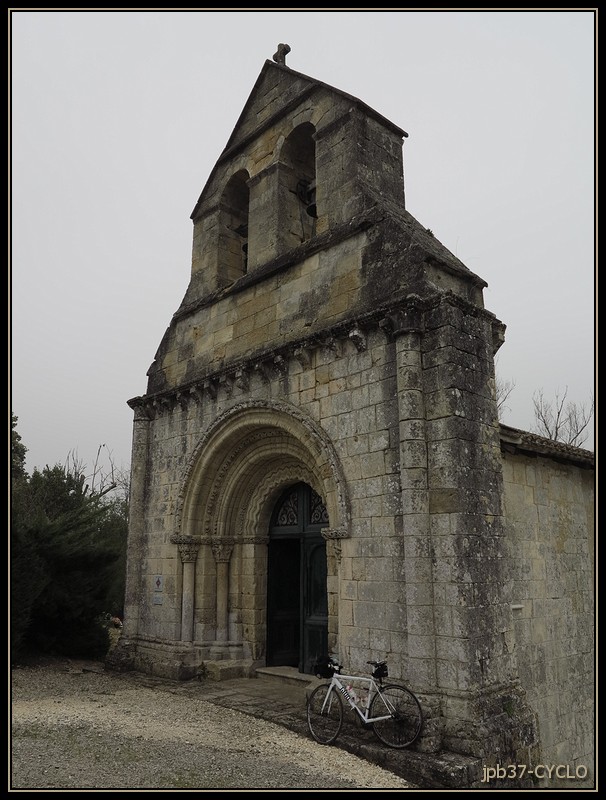 Notre Dame de tout espoir. à Saint-Genès-de-Lombaud