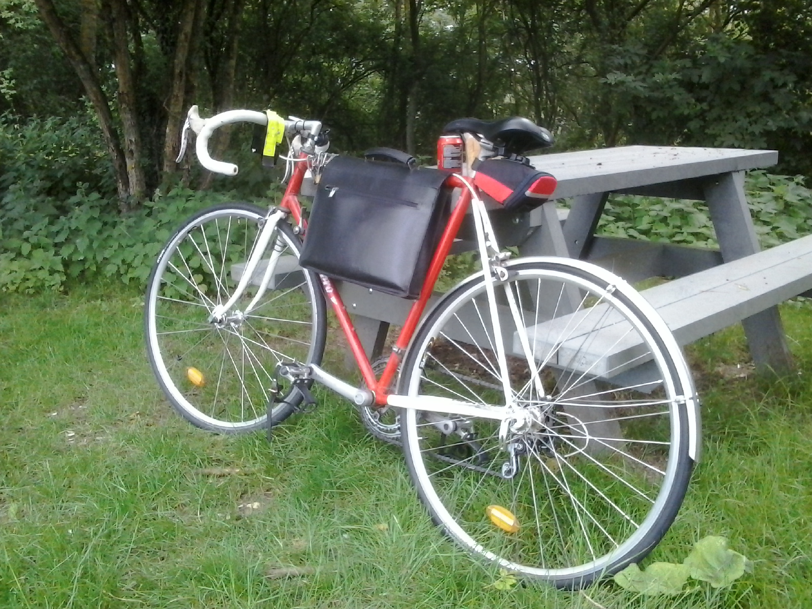 Le vélo vient de trouver une table