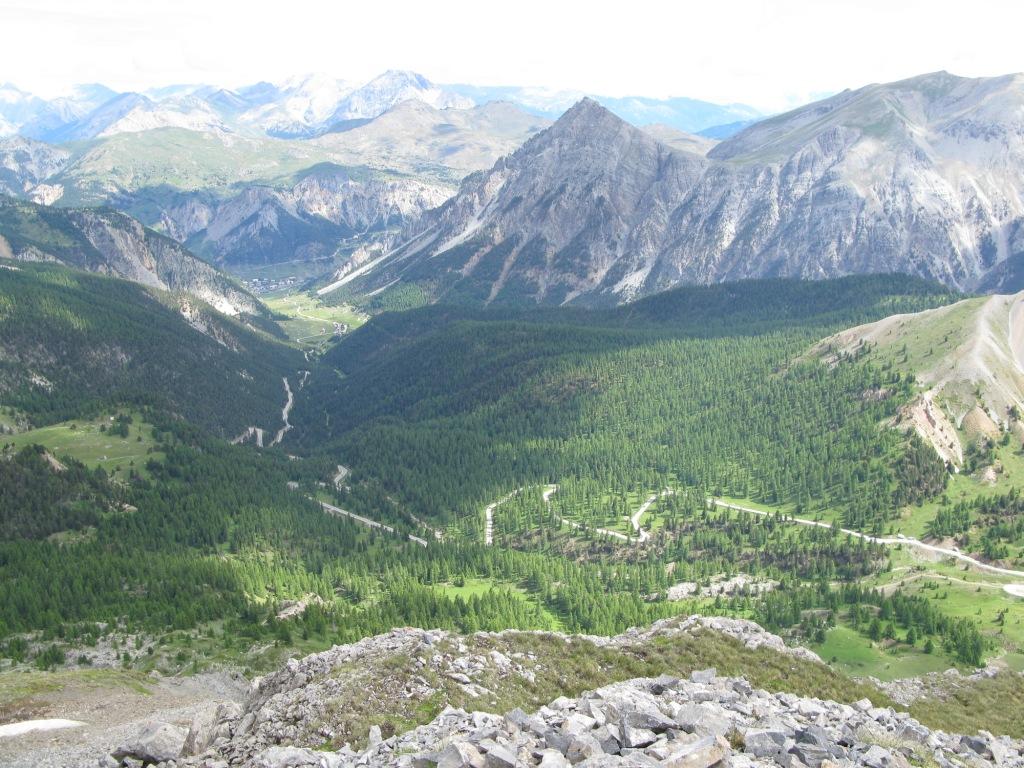Versant nord (Briançon, Cervières) par où le tour grimpera vendredi