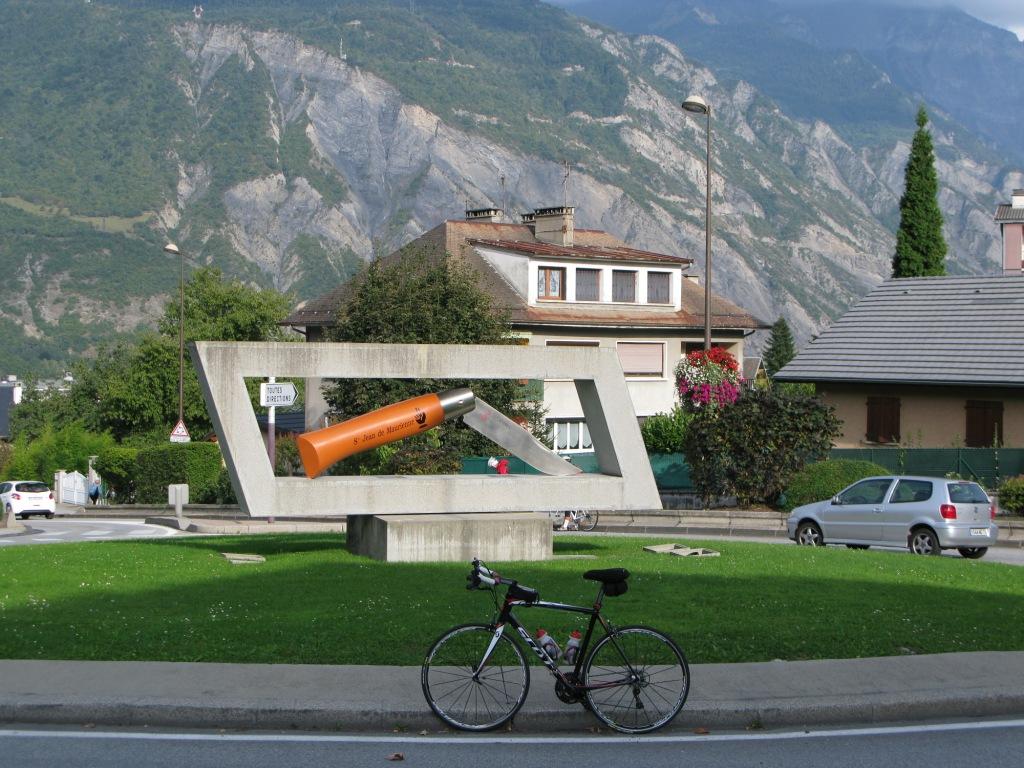 St Jean de Maurienne, capitale de l'Opinel