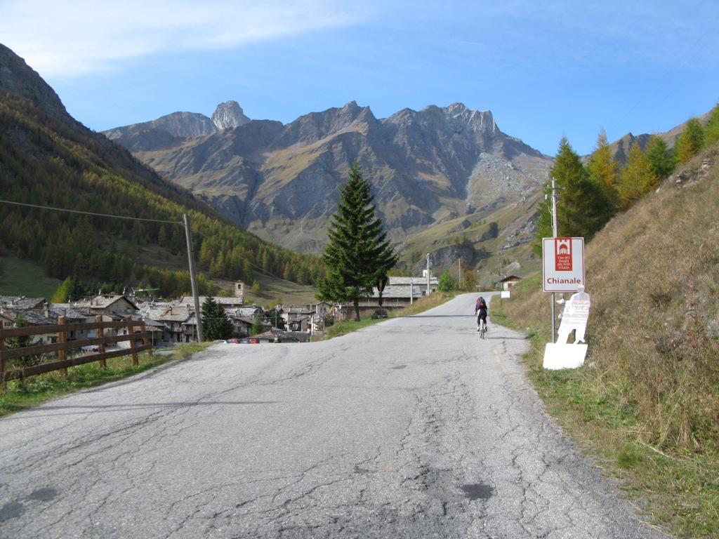 Chianale, dernier village avant le raide !