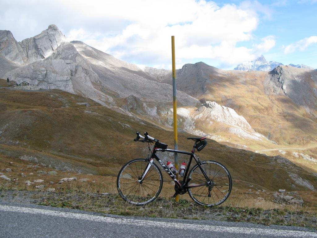 Au fond : Mont-Viso
