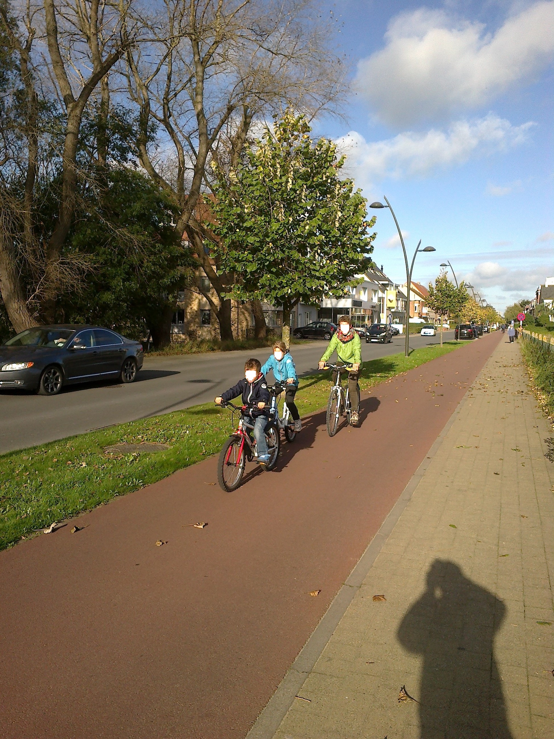 20102014930b.jpg