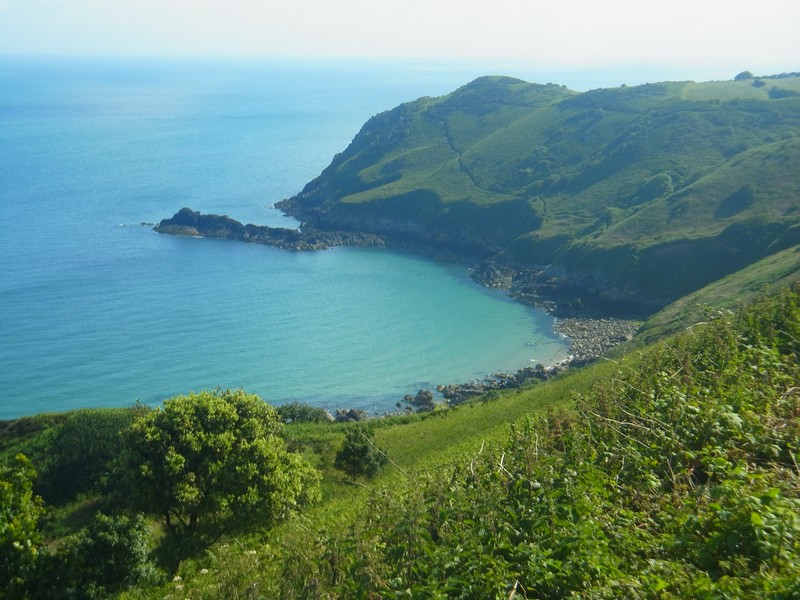 Les falaises de la côte nord sont assez escarpées... et les vallons aussi