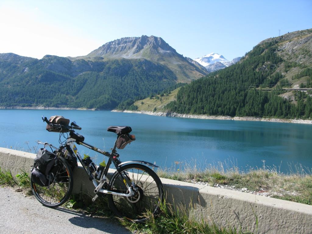 Lac du Chevril, Barrage de Tignes