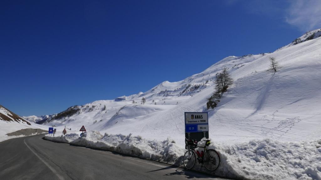 Col de Larche 1995 m frontière France/Italie